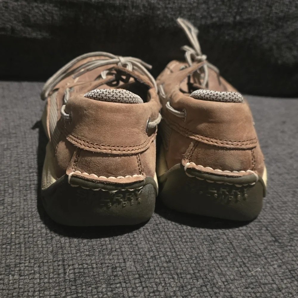 Sperry | Top-Sider Intrepid 2-Eye Boat Shoes Men's 10